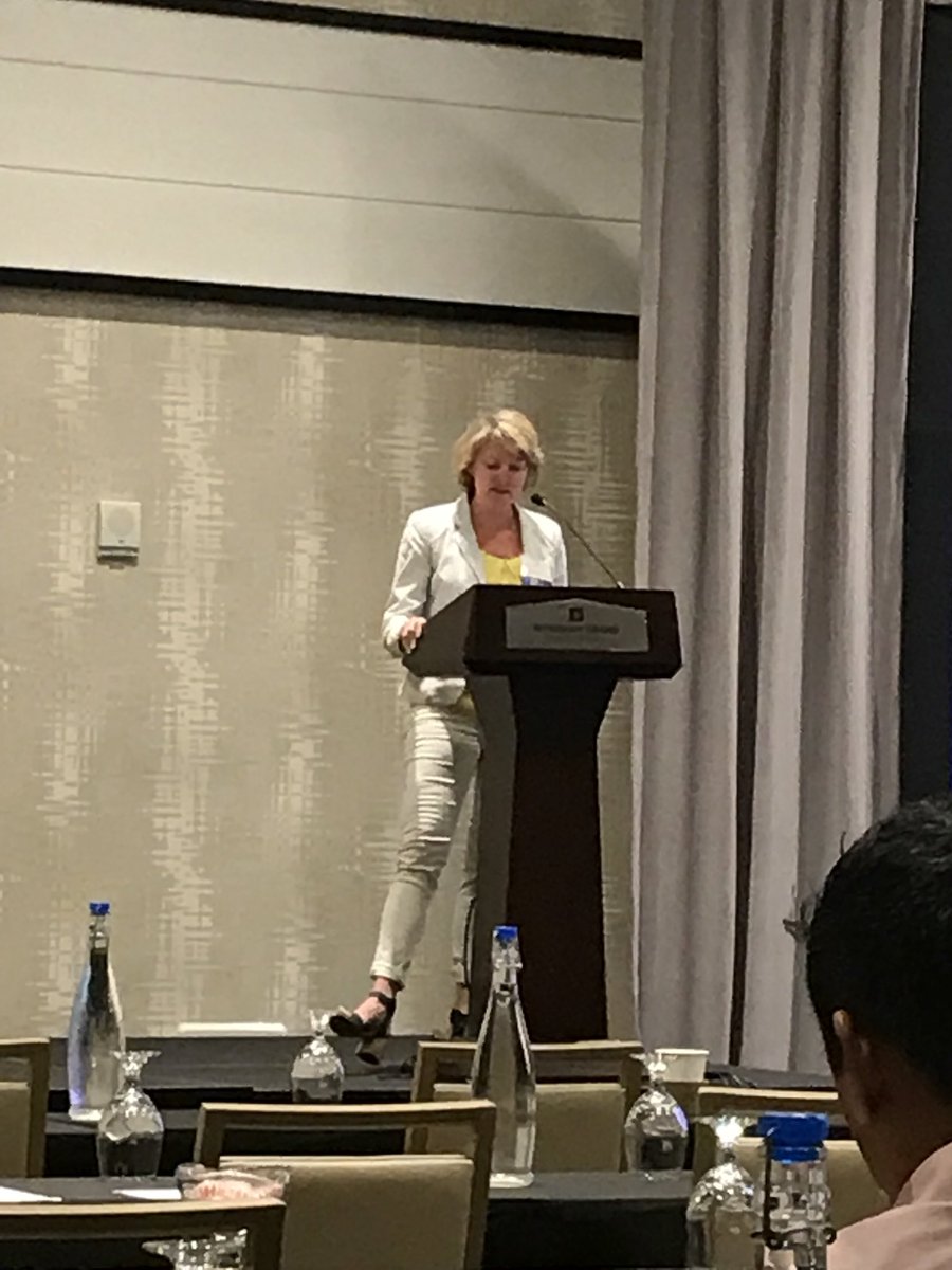 GrittonRob's tweet photo. State Auto’s own Kim Miller taking the reigns of the Underwriting Executive Council #stateauto https://t.co/UFEn57x67M