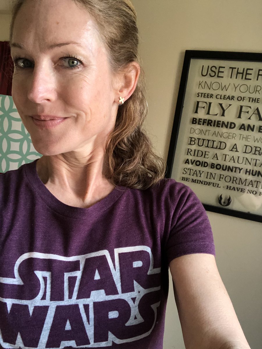hollysparkman's tweet photo. One of my most favorite days of the year! Sporting my @HerUniverse T in honor of the day! #MayThe4thBeWithYou #StarWarsDay #JediMode #starwars https://t.co/p8POs8IkAC