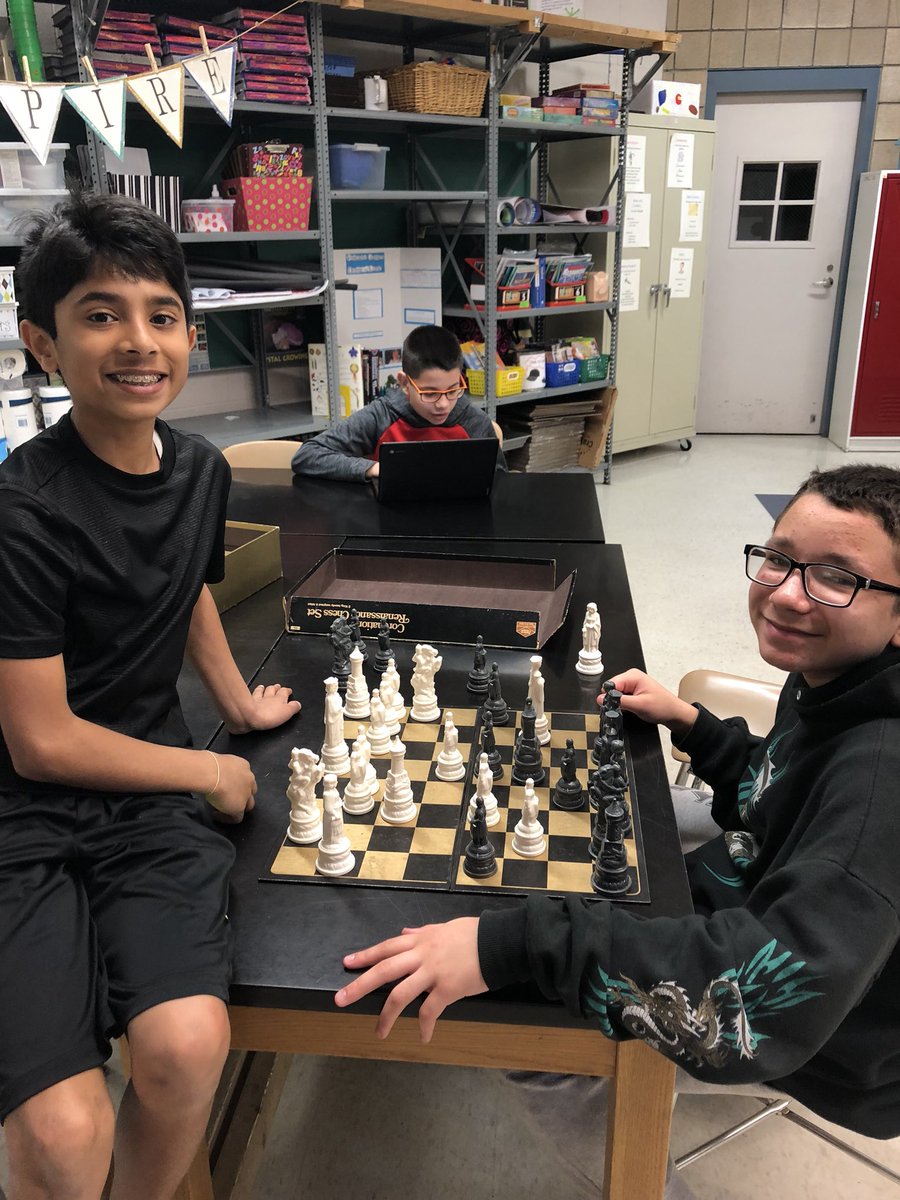 glstabile's tweet image. Using our brains a little differently in class today. A much needed team day!! #gamesgalore #testingisover #theStarbucksismine #NRInspiregreat