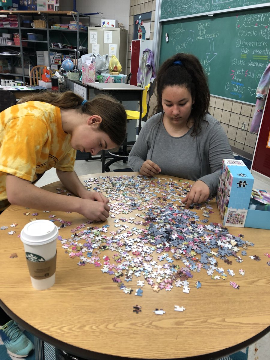 glstabile's tweet image. Using our brains a little differently in class today. A much needed team day!! #gamesgalore #testingisover #theStarbucksismine #NRInspiregreat