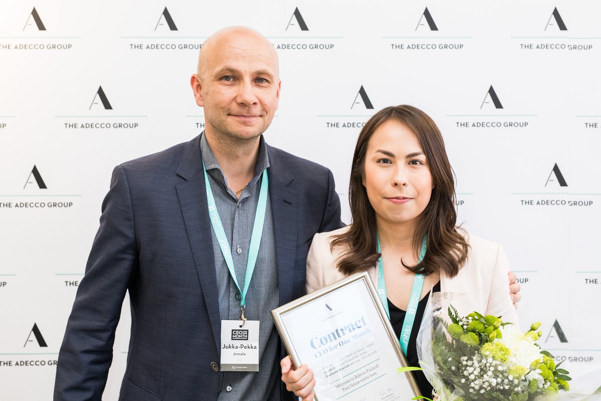 AdeccoFinland's tweet photo. Tiina Palmunen on Adecco Finlandin vuoden 2018 #kesätoimitusjohtaja! Lämpimät onnittelut meiltä kaikilta! ⭐️🥂🎊 #kesätoimari #CEO1Month https://t.co/0JAQFr61K4