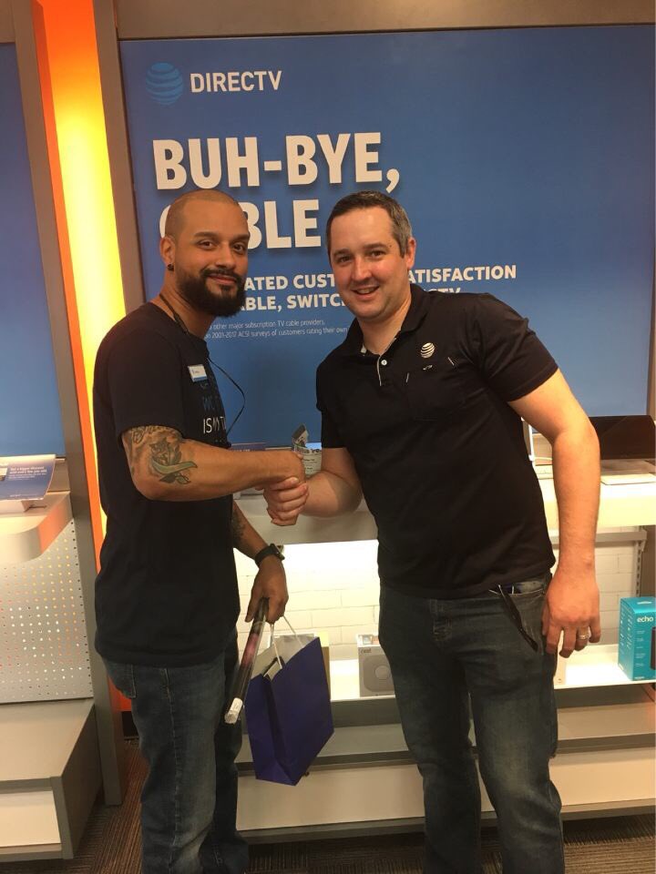 biz_patrick's tweet photo. Big Shoutout to Anthony Melendez SJUs 2nd Business Expert!! #ohpa #SJU #lifeAtAtt #teamus @Jeffgoldstein55 @shefcurry8 @MikeBaimba @traceybrog https://t.co/TE3bzE6Mhw