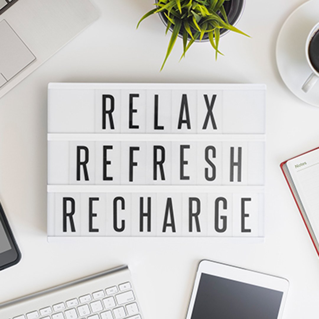 targetedskin's tweet photo. It's Friday and we are looking forward to the weekend! https://t.co/lQe8pe2XIv