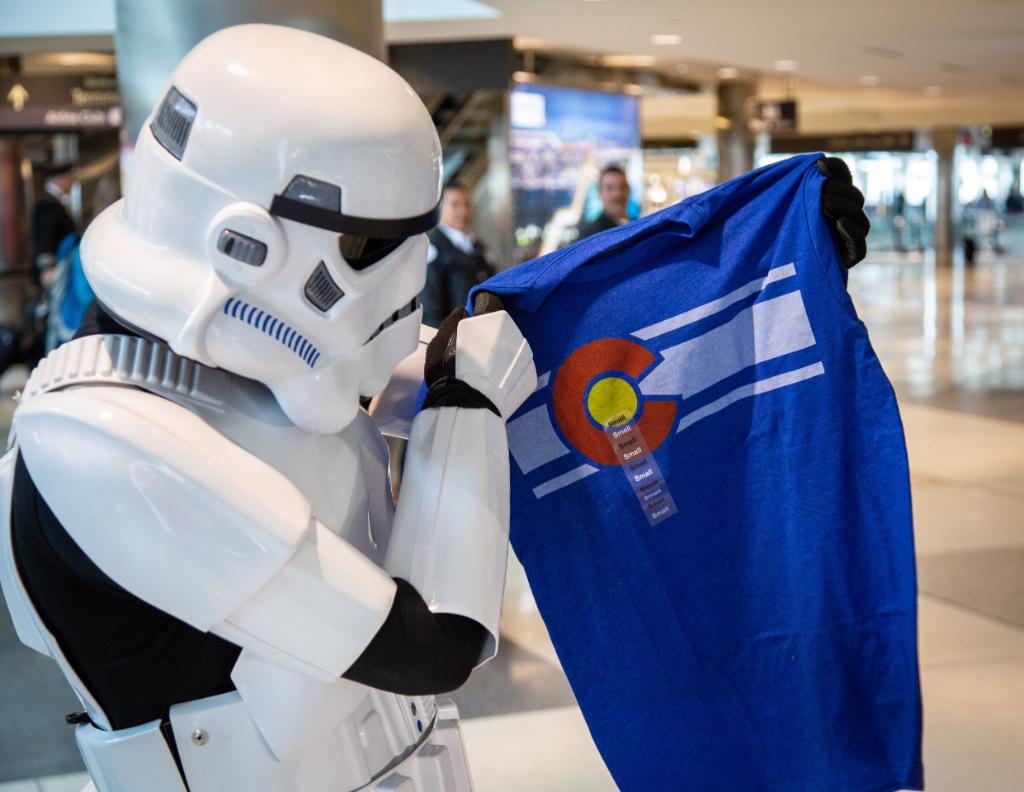 DENAirport's tweet photo. "Vader went to #Colorado and I all I got was this t-shirt." #StarWarsDay #MaytheFourthBeWithYou https://t.co/sET4LtBBrs