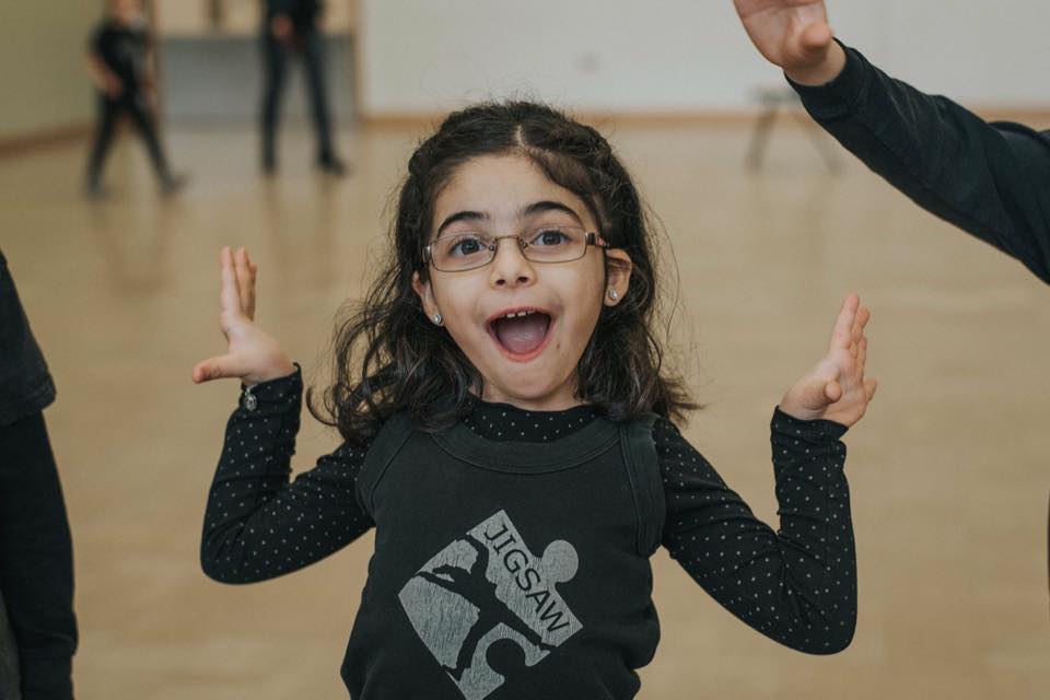 JigsawMitcham's tweet photo. Performing arts on Saturday Mornings! Drama, Singing &amp; Dance for 3-4's 9.30am-11am at Benedict Primary @JigsawMitcham https://t.co/nxa2Zb7Aww https://t.co/XJrkATaMNl