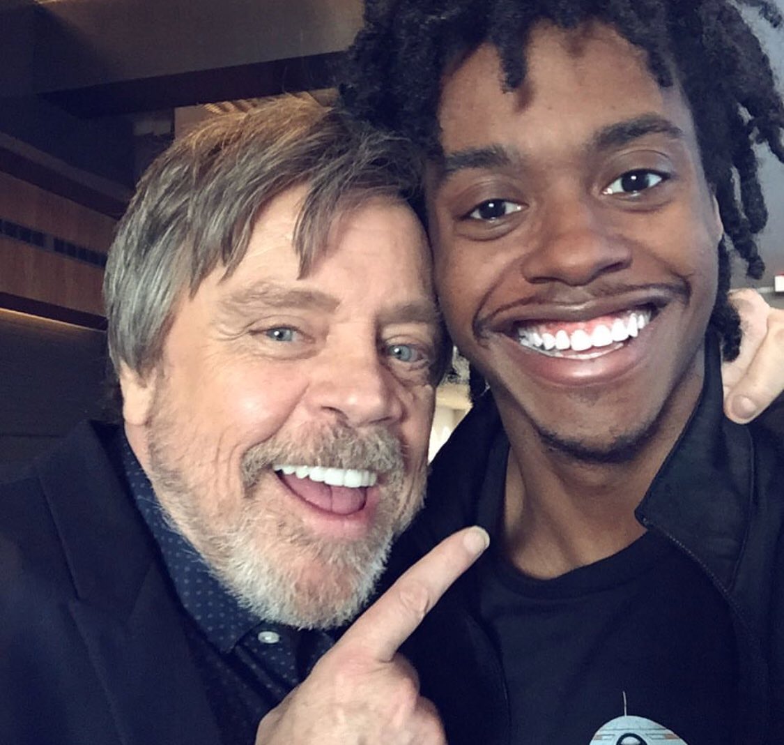 Dorianparks's tweet photo. Good times w/ @HamillHimself. #MayThe4BeWithYou #StarWarsDay https://t.co/7a7TWCBGTW