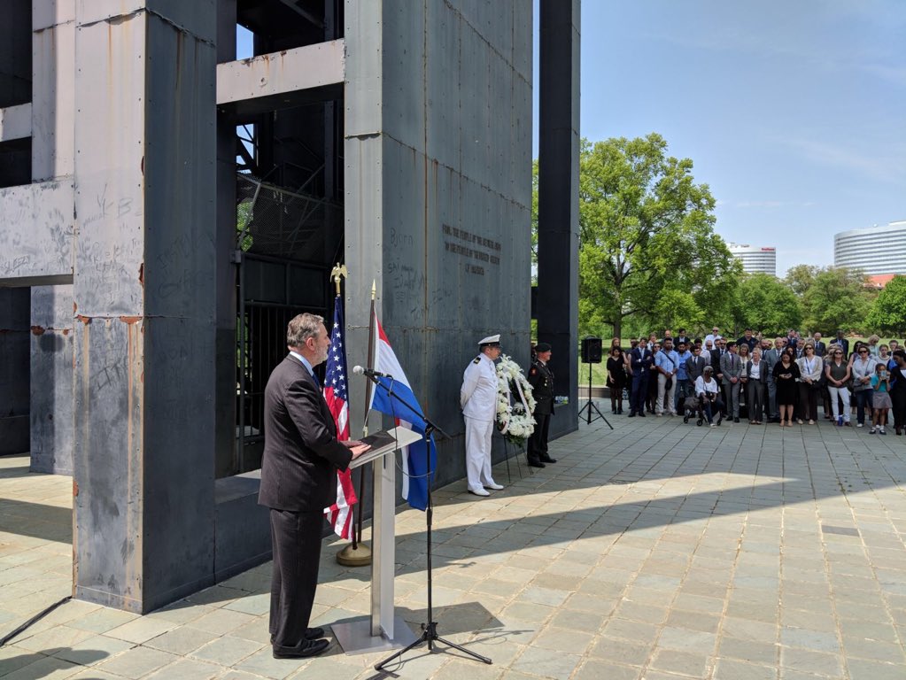 NLintheUSA's tweet photo. “The biggest enemy of courage is not cowardice, it is indifference.” @HenneSchuwer at today’s Remembrance Day ceremony at the Netherlands Carillon in Arlington, VA. https://t.co/1VoUcpfO7R