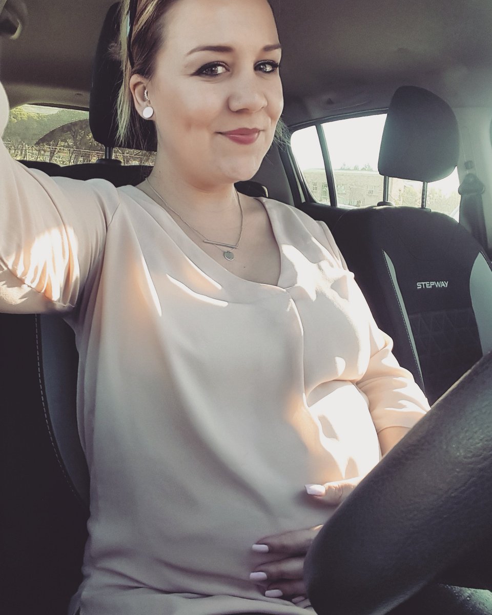 Gem_Rede's tweet photo. With precious cargo on board, driving safely is even more important!By paying more attention 2my speed&amp;how harshly I brake, I'm racking up my points to increase my @Momentum_ZA status&amp; earning cash back, all while keepin this momma2b&amp;BabyG safe! https://t.co/2SbBAvUNpx  #SafeDayz https://t.co/AZEBVXBDbY