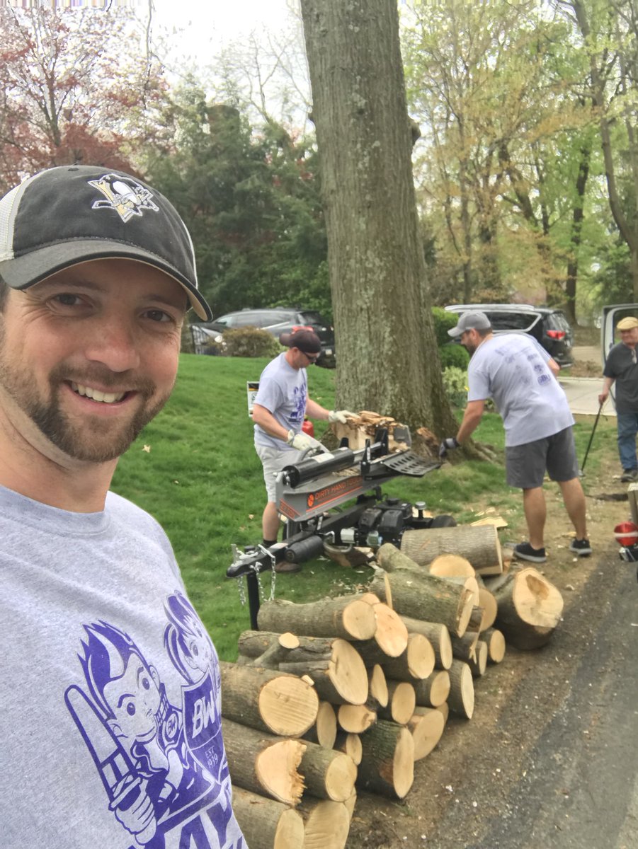 PE_BHS's tweet photo. Community Caring Day! https://t.co/mHTJXtxkPC