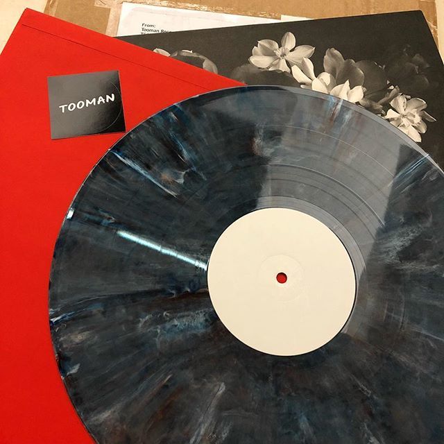 LarsLB's tweet image. #shoutout to @Toomanrecords from Germany 🇩🇪 for sending me this #testpress #vinyl of their new release “Lovely 5.2” after I won the giveaway on their timeline! It sounds sooo sweet.  I had already played two tracks from this release on #DSOH shows 601 and 602 when they sent …