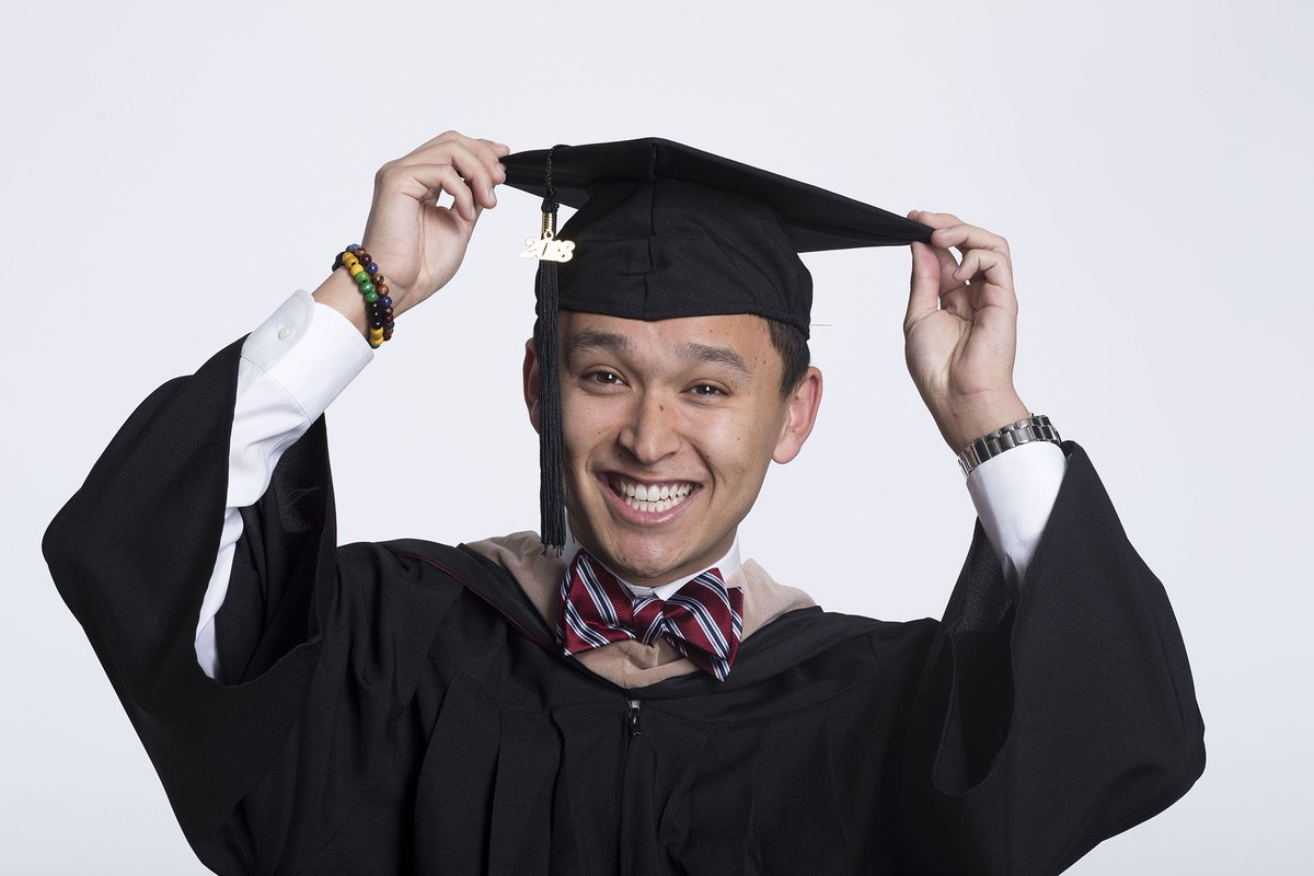 LoyolaMarymount's tweet image. Commencement Weekend is officially here, and we can't wait to celebrate our #LMU18 all weekend long! Join us: lmu.edu/commencement
