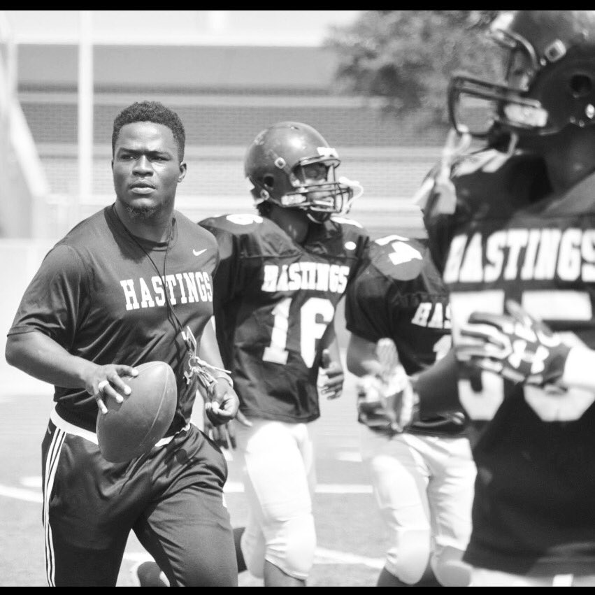 AliefHastingsFB's tweet photo. Congratulations to our very own Coach Wale Okunnu on being named the new DC at Alief Taylor. Words can’t express how much you have done for the Hastings program. And we know you will do the same for the lions 🦁Expect week 8 😉 #aliefproud #Alieffamily https://t.co/5Nvd6OARHB
