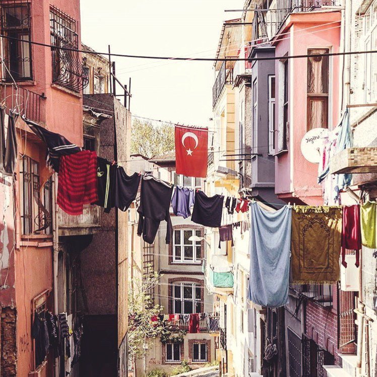 goSwaype's tweet photo. Skip the tourist traps and take a stroll around Istanbul’s backstreets – you won’t go far without seeing the Turkish flag hanging proudly 🇹🇷
Great photo via @topistanbulphoto #IstanbulWeek #VisitTurkey #VisitIstanbul #LoveTravel https://t.co/GG3rzsqkpH