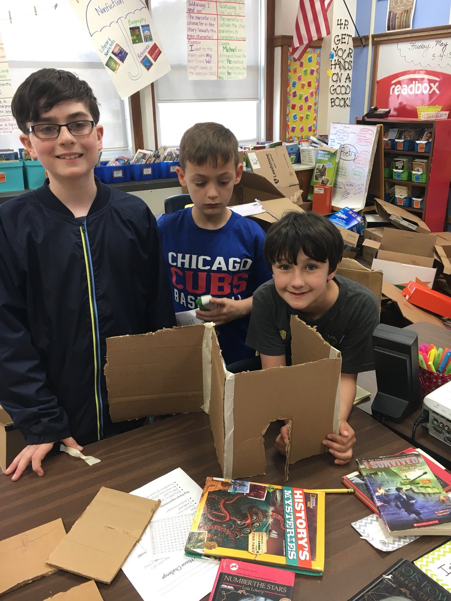 petersen4th's tweet photo. Models are taking shape! #102GDD18 #GDD18 #ogdenavenuepanthers https://t.co/Dh5gSUOO6v