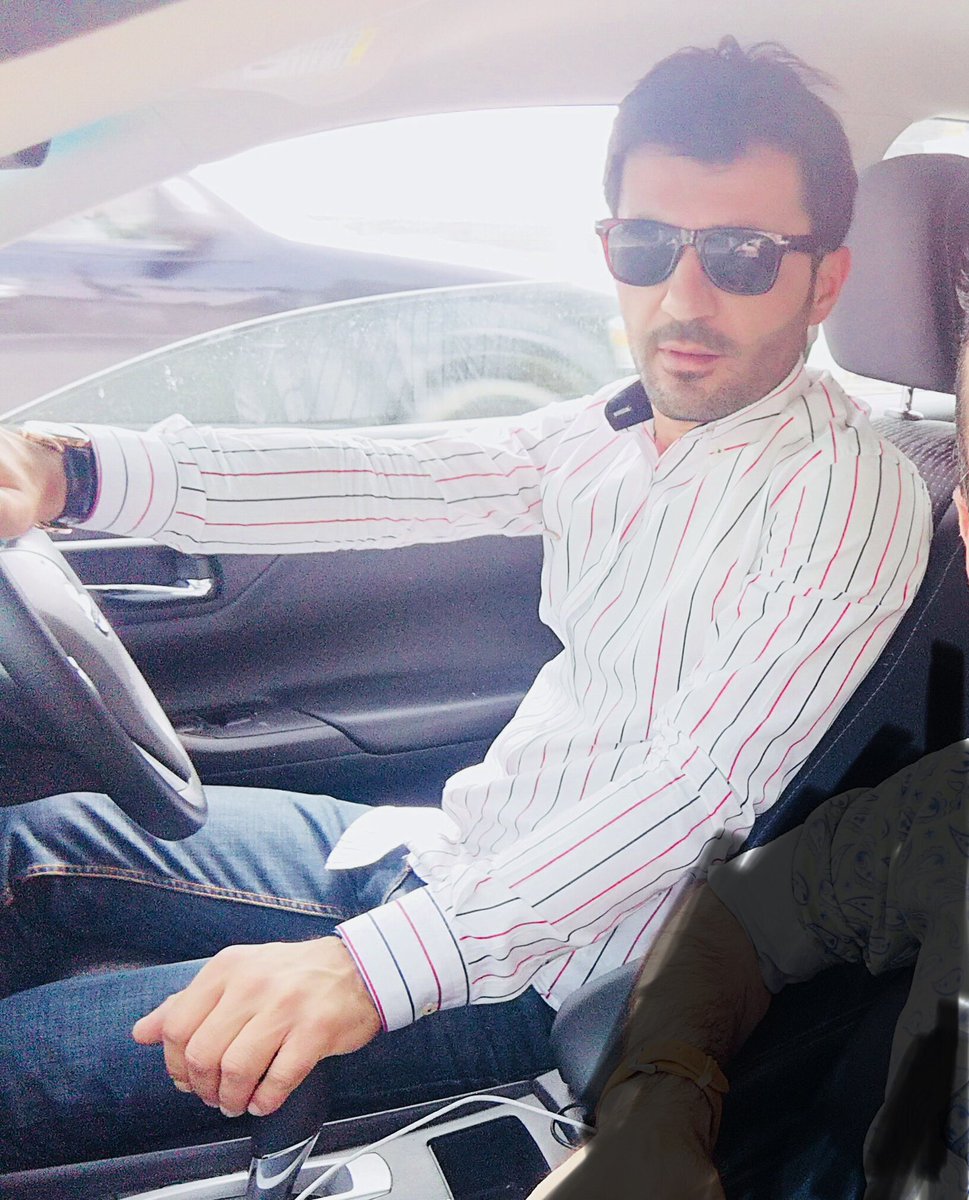 zrar_ebdullah's tweet photo. گەر تۆ زیندانیش بیت،
من دێم..
تا لەژوورێکی ئینفڕادیدا ، بەندم کەی.
گفتت پێ دەدەم؛
چاو لە گزنگی ئازادی بنووقێنم
قوبادی جلیلزادە https://t.co/zGtcm98j3d