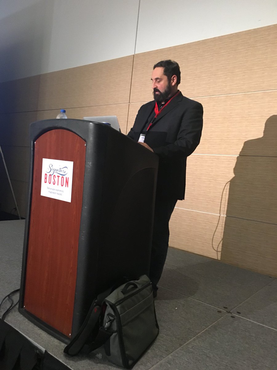 gamalon_inc's tweet photo. Ben Vigoda speaking about Gamalon’s approach to natural language using ideas at #ODSCEast2018 https://t.co/I04vwMeeOL