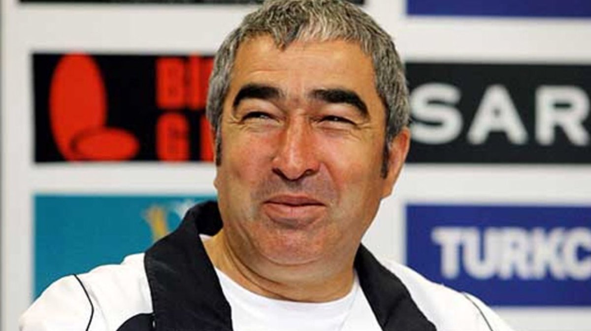 Kocayildiz_1's tweet photo. Sivasspor ve Samet Aybaba”Türk Funolunun yüz karasıdır

Maça başlarken yedek ağırlıklı bir kadro ,yetmedi 50 dakika 10 kişi oynayan “Başakşehir kalesine gitmedi. https://t.co/Bzwkczjfgj