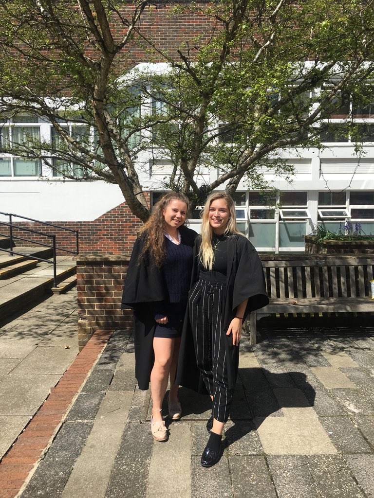 erin_rochester's tweet photo. Prefect Handover 🧡 https://t.co/EsWT7Jirze