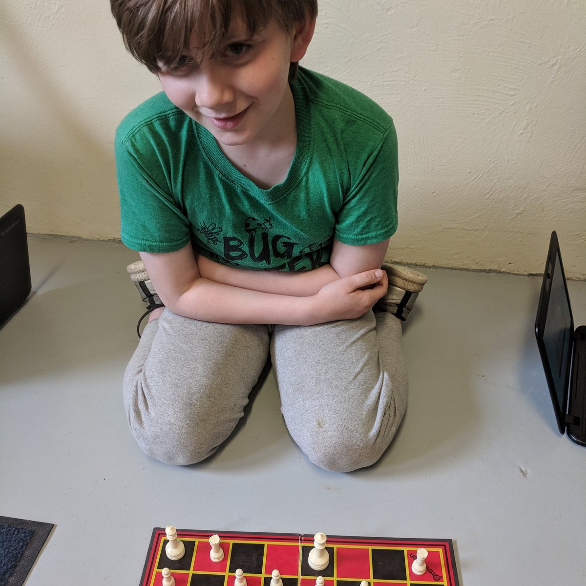 MCE_Tech's tweet photo. I love seeing kids playing chess. Every game is a lesson. #MCELoves https://t.co/EWh558798E