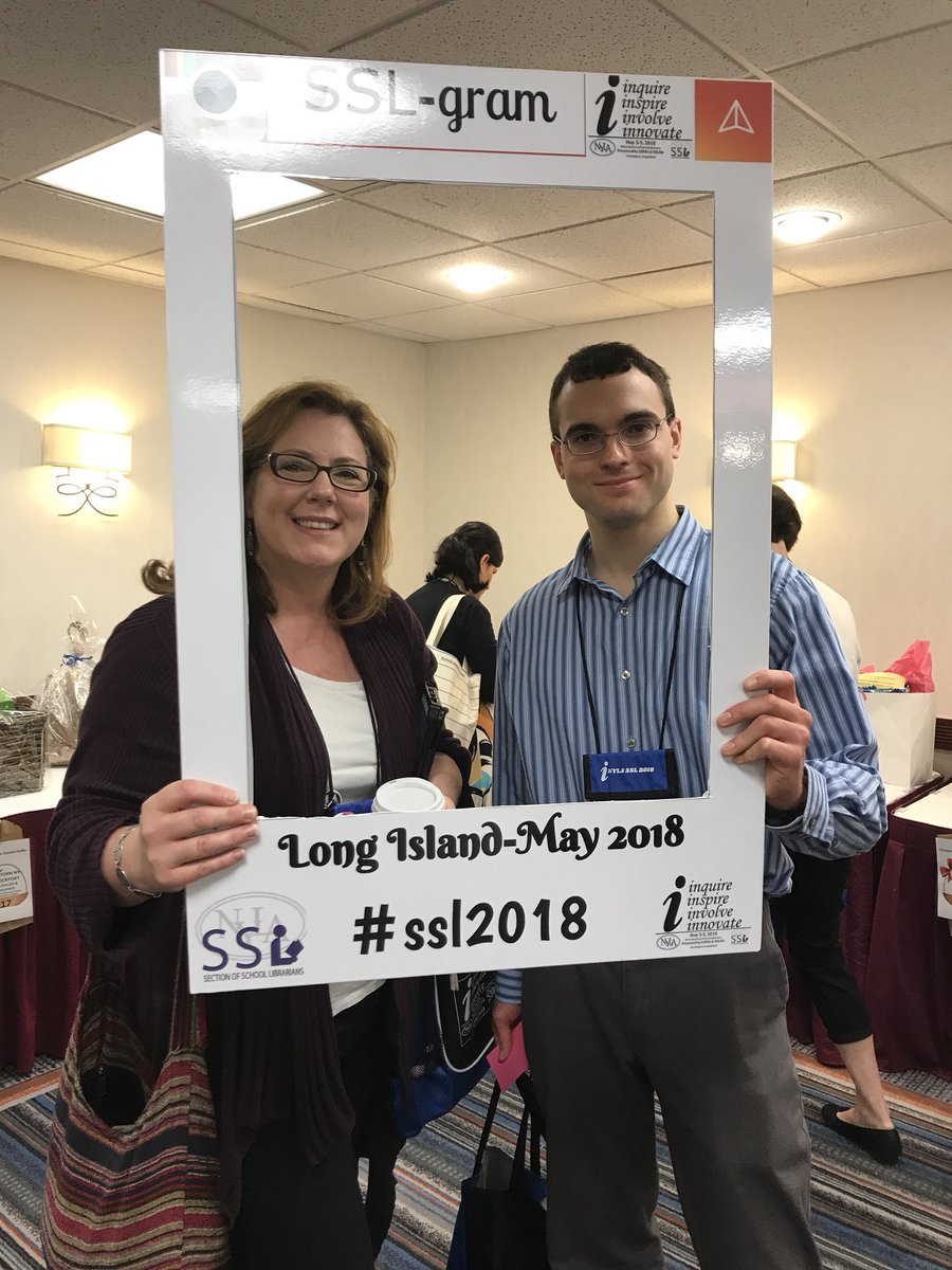 ssl2018's tweet photo. Librarians learning on LI! 🌟@SSLMAssoc @lismaorg @nyla_ssl @aasl #leadoutloud #ssl2018 @ssl2018 💜 https://t.co/USUGUP2VWp