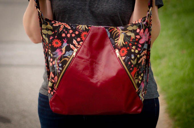 Introducing… The Pavia Backpack Pattern sewfearless.com/2018/05/introd…