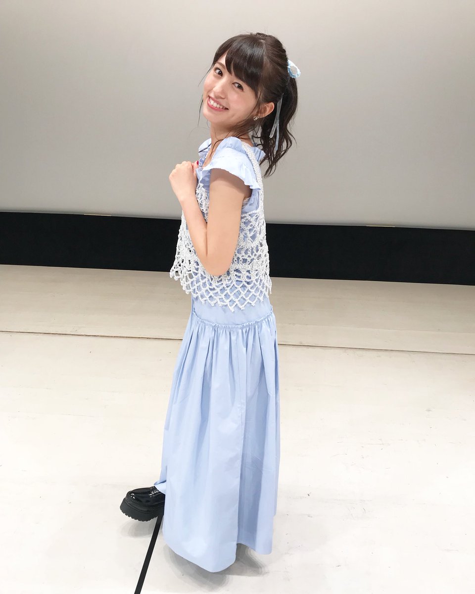 逢田梨香子 まるごとりかこファンミーティング1部と2部の衣装です 1部はグッズのトレーナーにしたよー トークでも言ったけど暑くてごめん 次はtシャツにするから 2部は私が選んだお洋服にしました 沢山お店まわって選びました