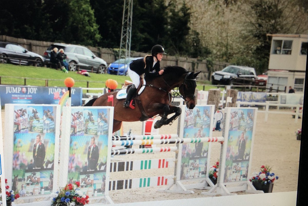 IsabelSaywell's tweet photo. Upperclass fourth everyday at Chepstow International in the Children On Horses 🤩💕 https://t.co/eC0s2yrDIj