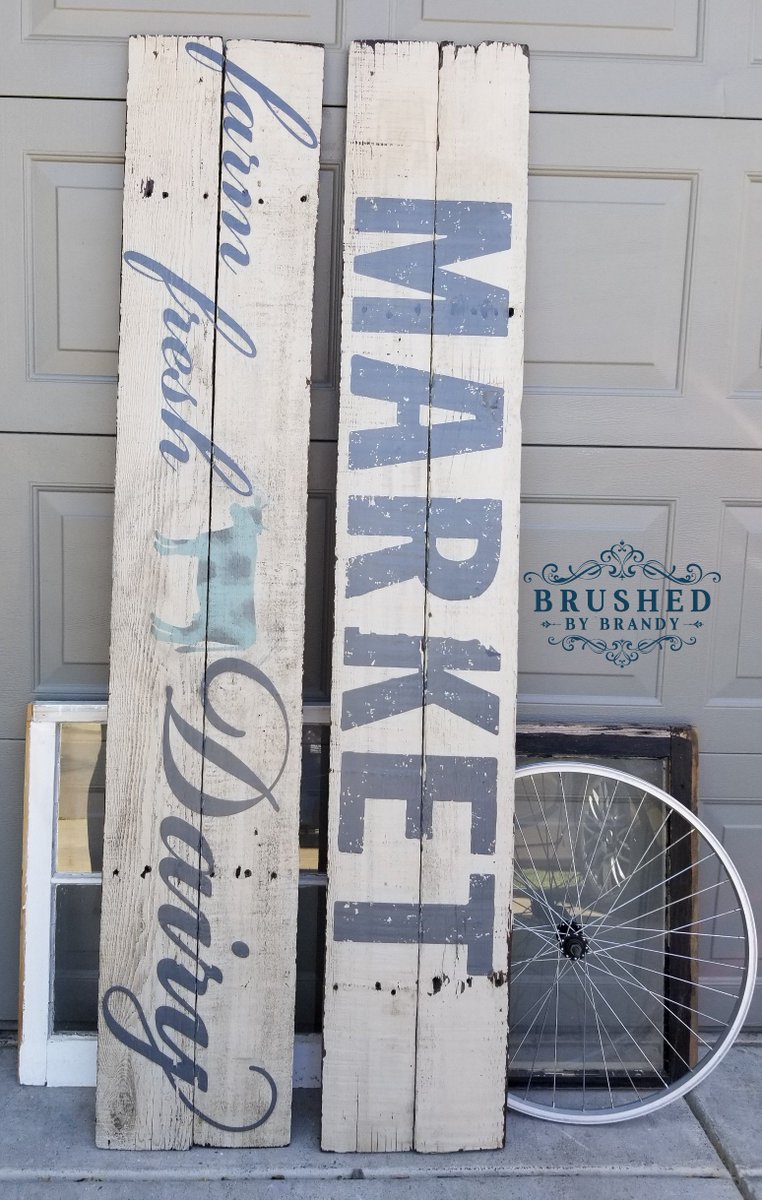dixiebellepaint's tweet photo. Check out this amazing sign with the cow stencil in #DixieBellePaint colors Vintage Duck Egg and Gravel Road with redesign transfers. We're in love! (📸🎨Brushed By Brandy) https://t.co/7ZZEBUSZKa