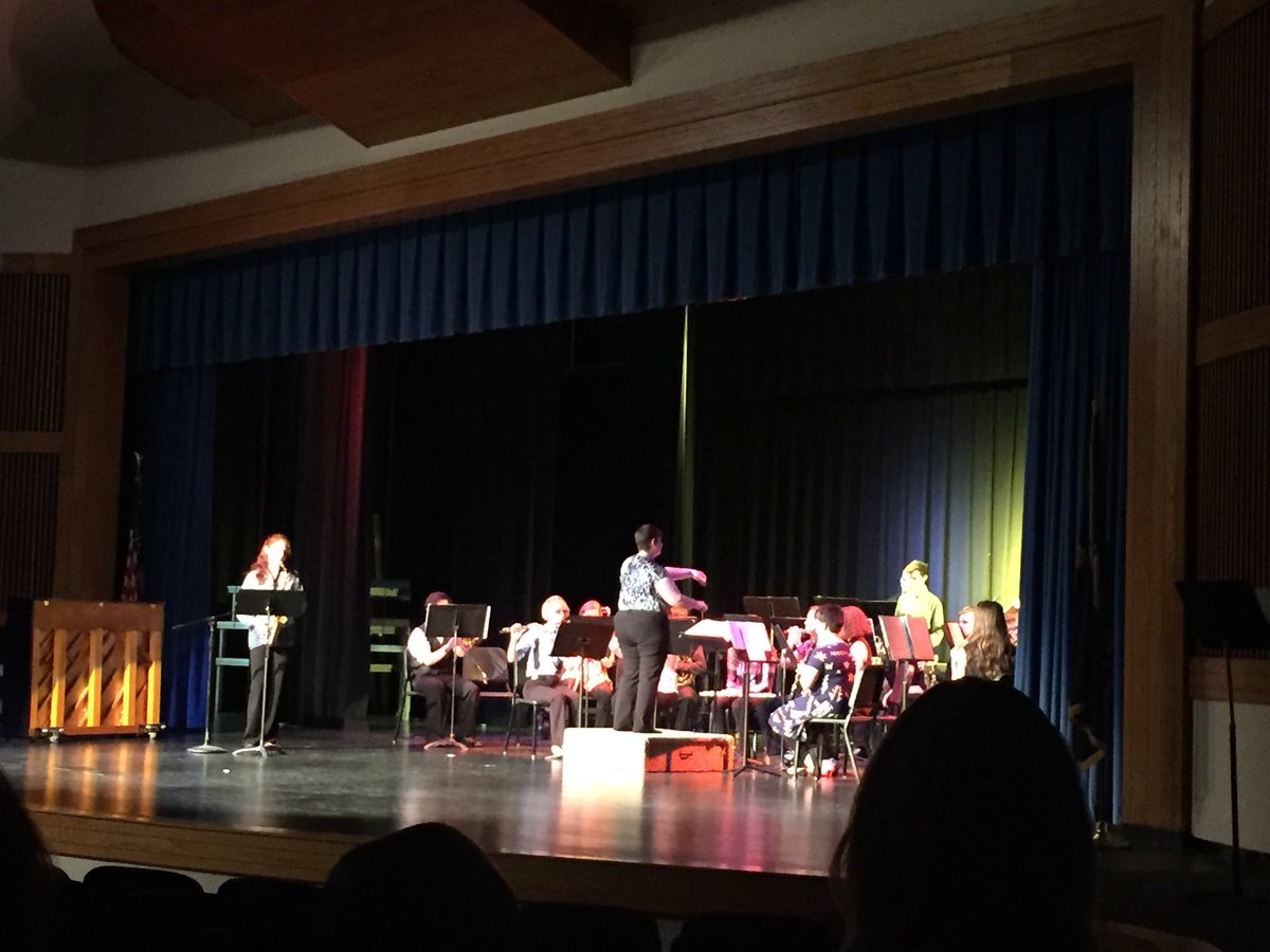 lukegilmore_'s tweet photo. Great concert last night, @VikingBands! 🎼🎺🎷🥁 https://t.co/6FlhRUQHR6