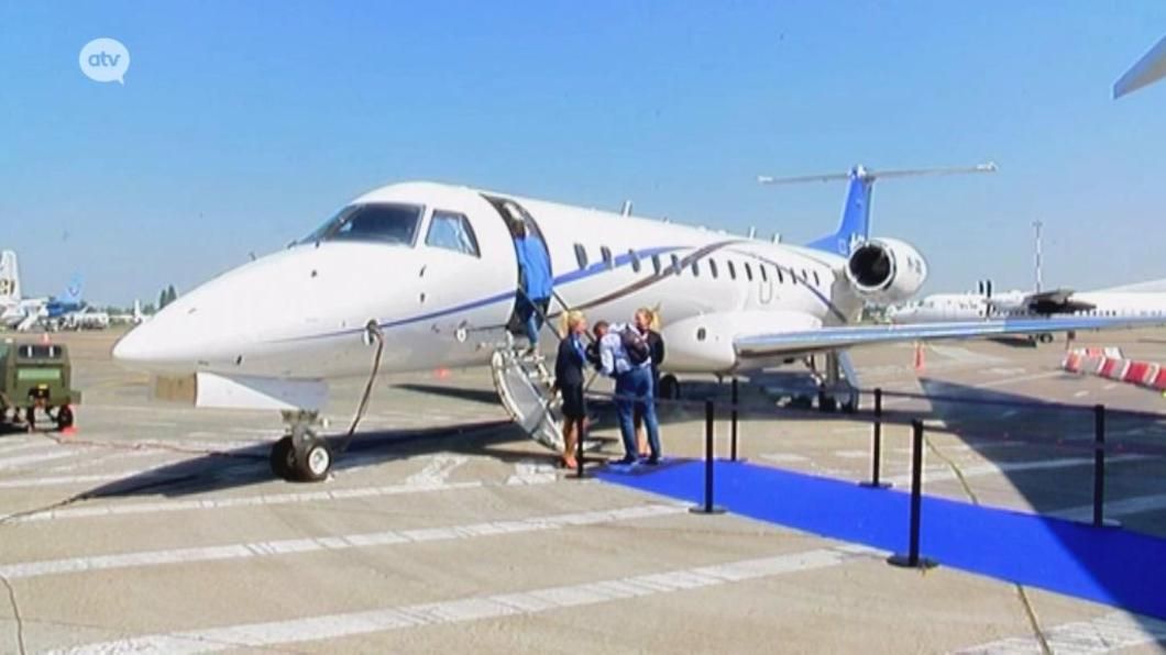 atvbe's tweet photo. Nieuwe luchtvaarmaatschappij biedt charters aan vanop Antwerp Airport. #atvbe #AirChartersEurope @AntwerpAirport
https://t.co/FeM0jKwOrk https://t.co/8z7SAIt0QK