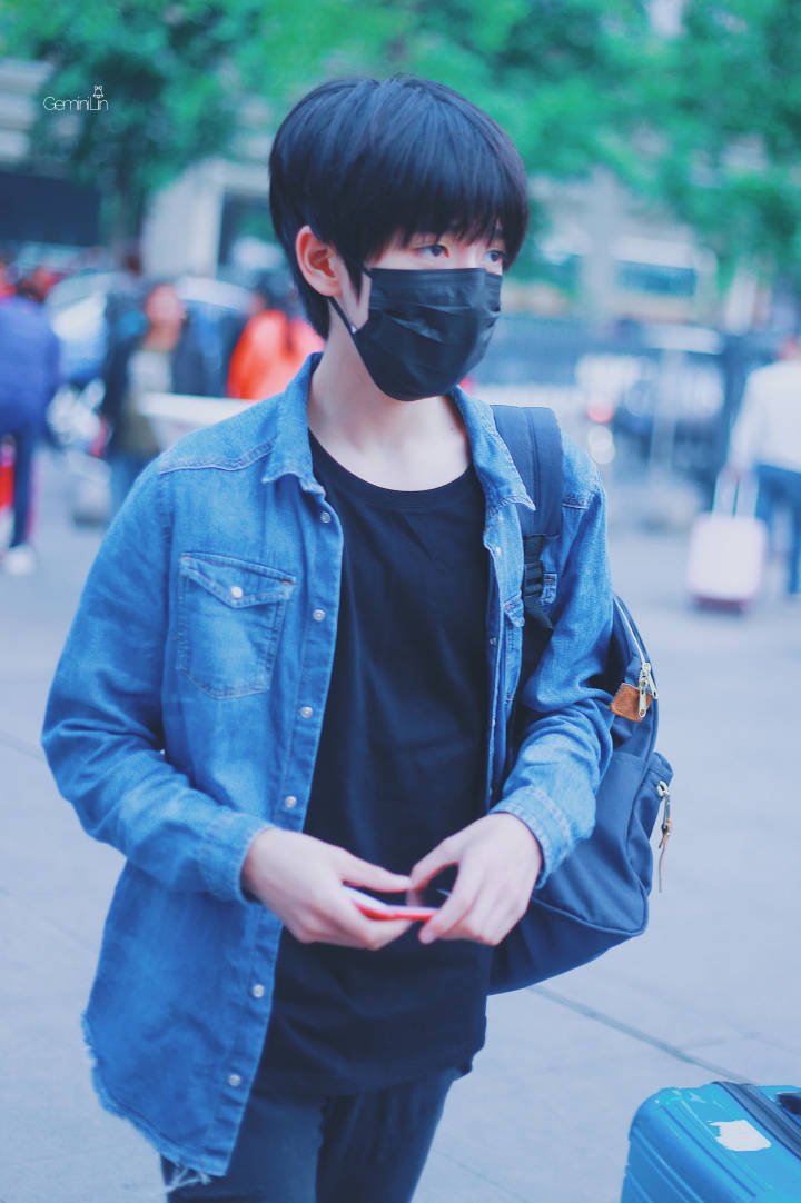 ChengLinTH's tweet photo. • 🚄 • 180504 #Junlin #จวิ้นหลิน Chengdu to Chongqing ⓒ as tagged

วันนี้จวิ้นหลินเดินทางไปฉงชิ่งค่ะ https://t.co/vAA6Yhdm5D
