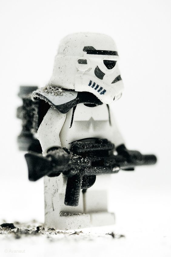 Focusfocusmx's tweet photo. Mira estas increíbles ideas de fotografía macro y celebremos juntos el día #StarWars, inspírate y prepárate para nuestro concurso.
#QueLaFuerzaTeAcompañe #starwarsforever #legostarwars #focusfocus https://t.co/V4HxFQWkwP