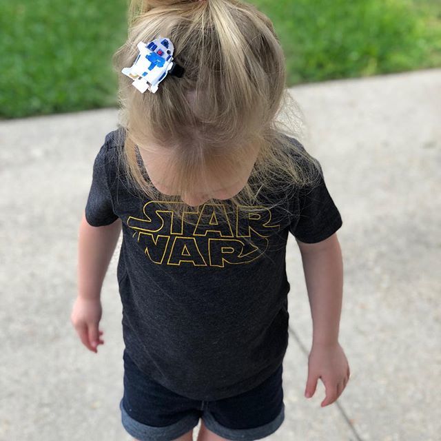 EvanSemanco's tweet photo. One day Norah will look back and think she had the coolest dad, or shake her head 🤷‍♂️ #maythe4thbewithyou https://t.co/ujNP8jLysw https://t.co/Ktzup4VDN2