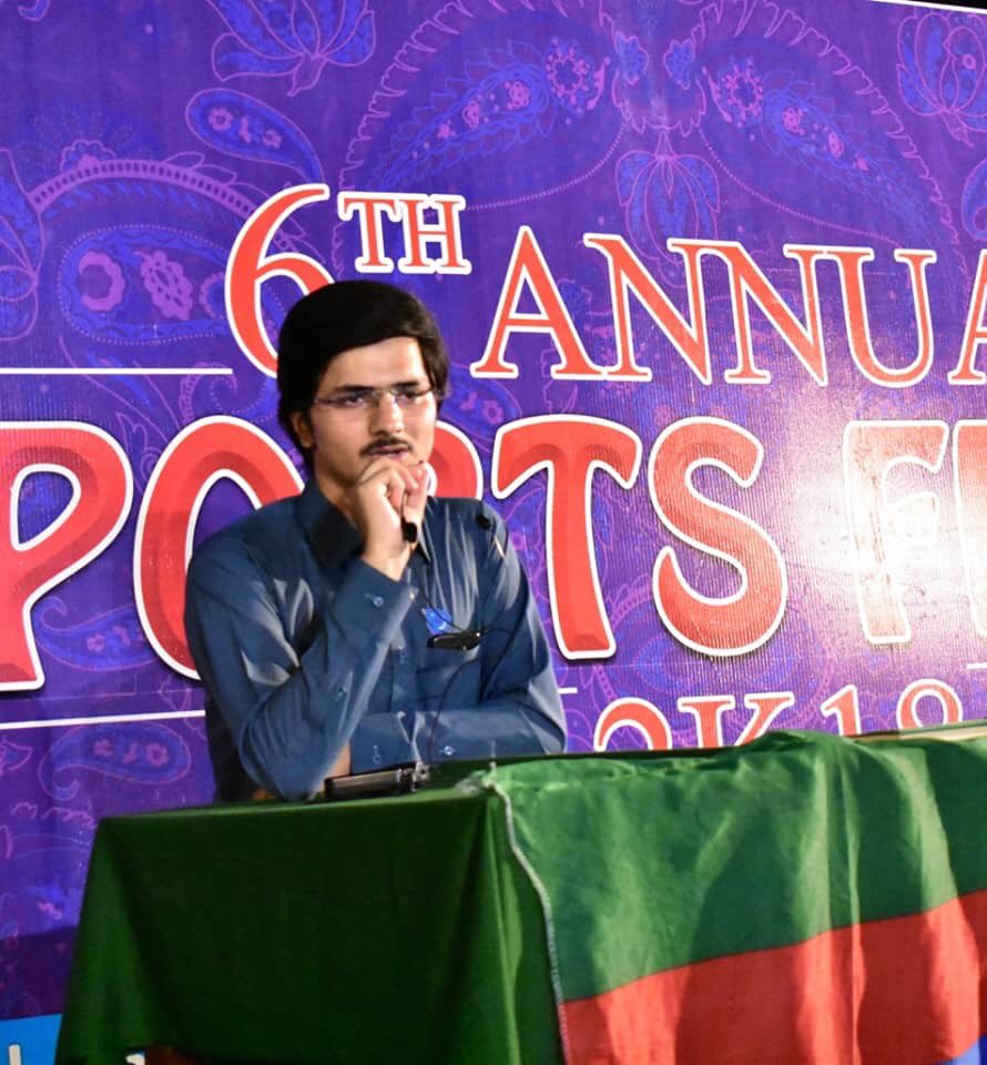 Campus_Jamiat's tweet photo. Opening Ceremony of 6th Annual #Sports_Fiesta
Nazim e Campus Brother Awal Sher Khan was the Chief Guest.
Nazim KMC Brother Mutahar Bashir welcomed the Guests.
#FireWorks
#Tug_of_War
#Shot_Put
#Baloon_Bursting
#Musical_Chairs
#Arm_Wrestling
#Skhae (One Leg Race) https://t.co/Sd9gZNSoVf