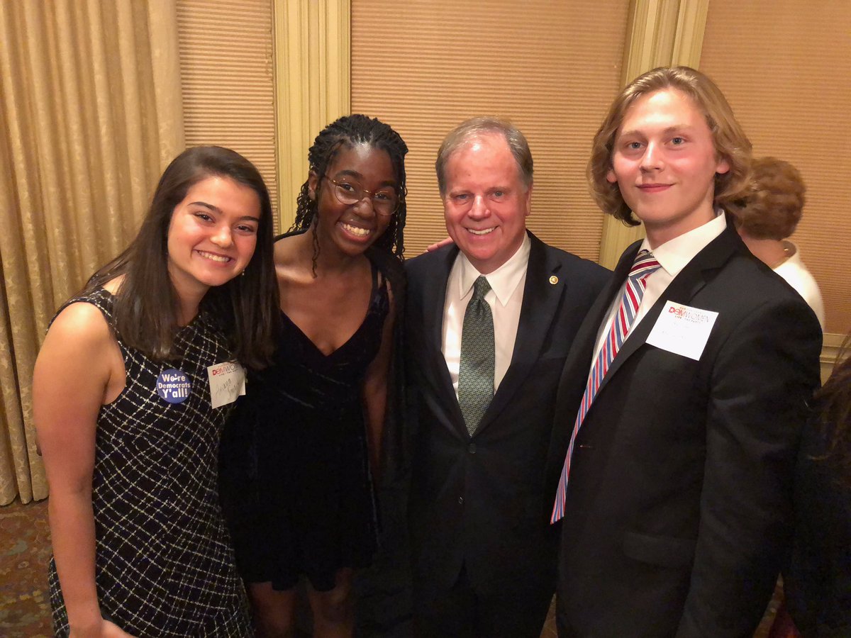 Christian_arns's tweet photo. Always a great night seeing @DougJones again! Thank you, Senator, for everything you do! https://t.co/xyw1oolv45