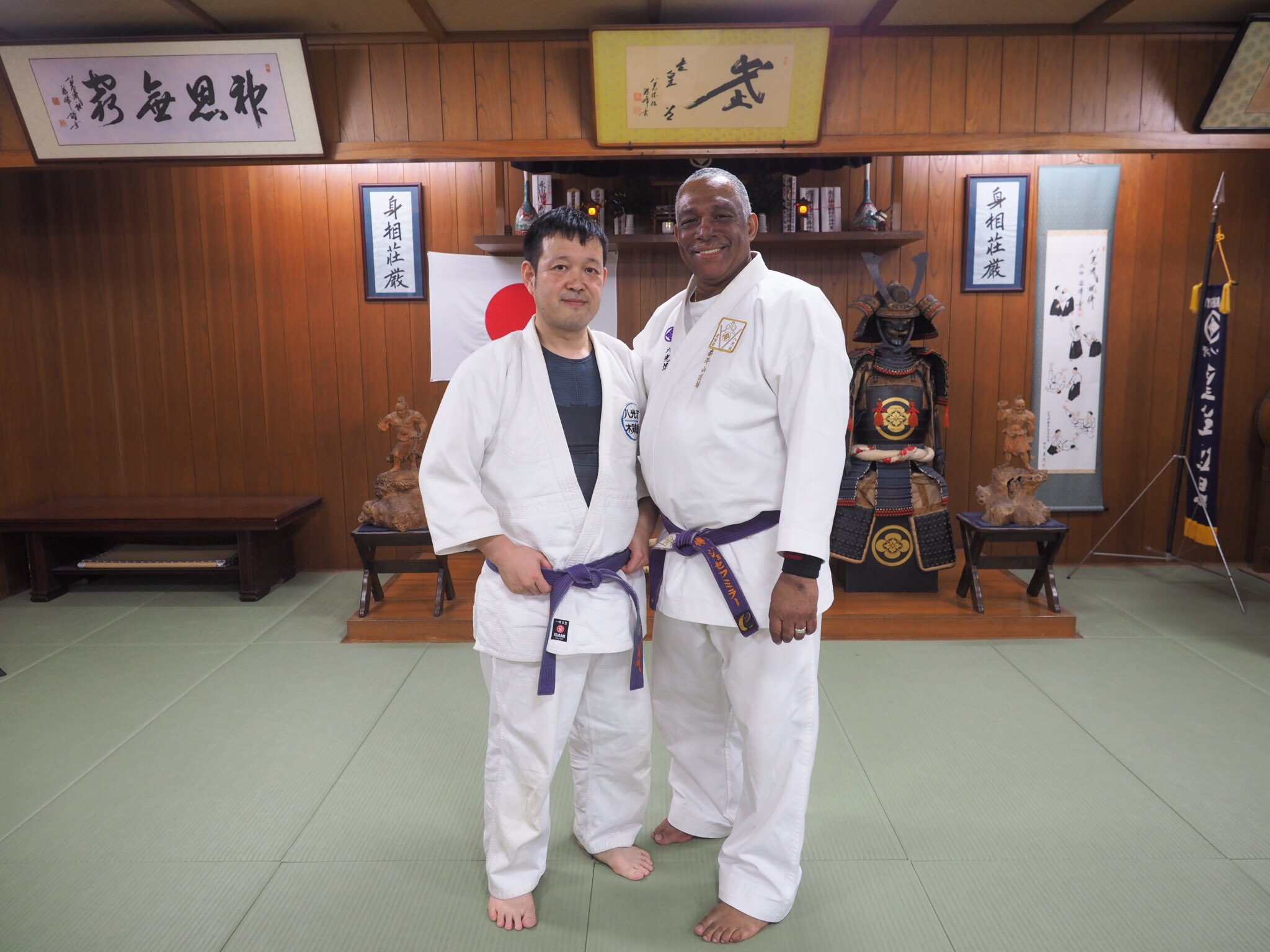 垣本雅史 天庸流師範 八光流柔術 三大基柱 拾段師範 ジョセフ ミラー先生と 有意義なお話ができました 八光流木鶏塾 八光流柔術 護身術 武道 武術 垣本雅史 大阪 天満橋 体験できます 入門キャンペーン中 撮影 カメラ 一眼レフ T