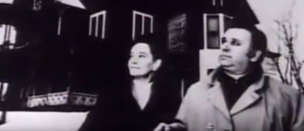 AltraRealta's tweet photo. I demonologi Ed e Lorraine Warren si occuparono anche della 112 Ocean Avenue, la casa degli orrori ad Amityville: Lorraine avvertiva presenze molto negative al suo interno. Questa fu la causa della strage?
 https://t.co/JM0U0WsFm9 https://t.co/OwuwLO0O1v