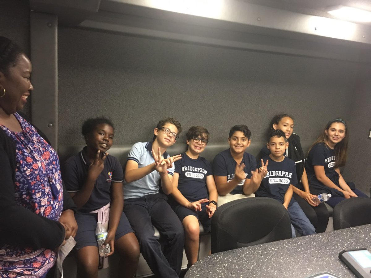 myNMBPolice's tweet photo. Happening Now: Bridge Prep Academy visit to the NMBPD. Thank you BULLDOGS. #OurFurtherLeaders #NMBPD #CityOnTheRise #IamNMB https://t.co/vyK2NGkC2g