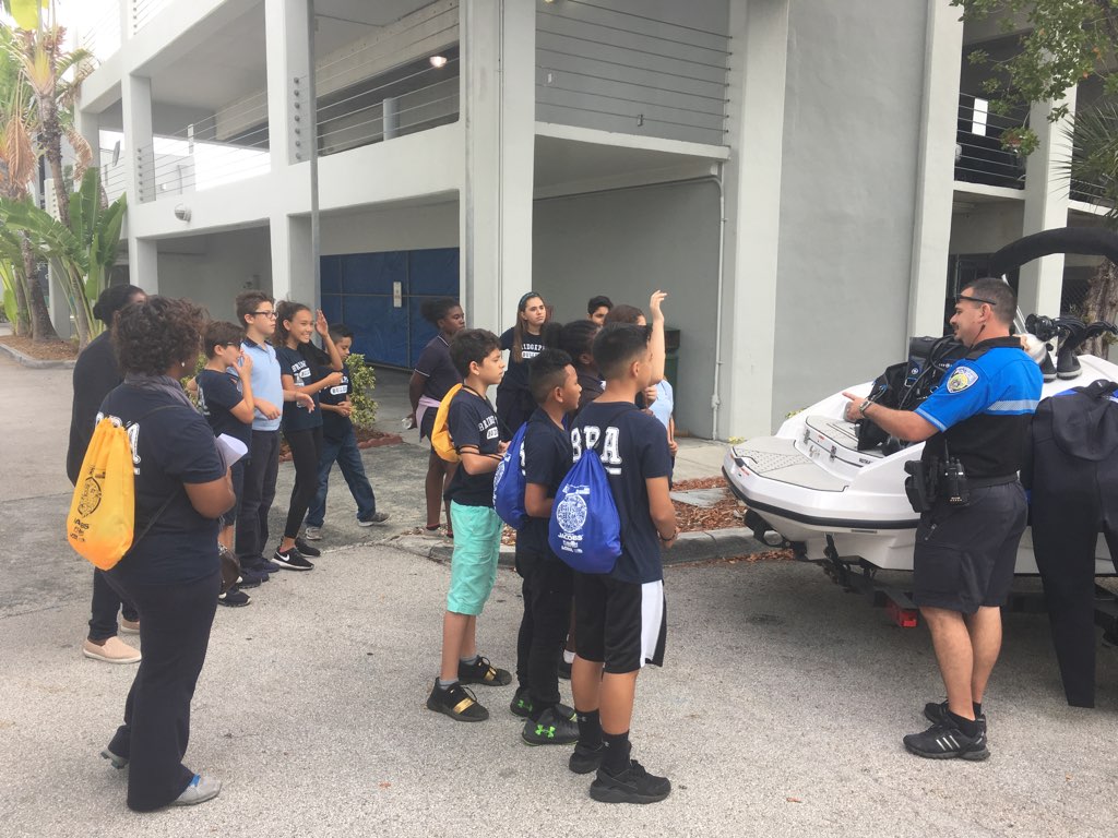 myNMBPolice's tweet photo. Happening Now: Bridge Prep Academy visit to the NMBPD. Thank you BULLDOGS. #OurFurtherLeaders #NMBPD #CityOnTheRise #IamNMB https://t.co/vyK2NGkC2g