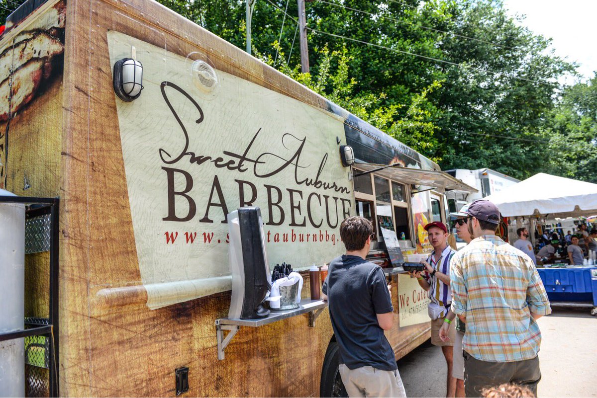 CandlerParkFest's tweet photo. Who else is craving some @SweetAuburnBBQ &amp; a cold @TerrapinBeerCo brew this Friday??
Just a month away from indulging at #CPMFF2018! 🍻🍗 https://t.co/9cvV82orAS