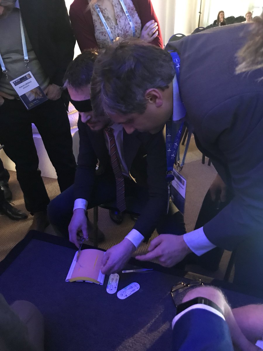 MSchraepen's tweet photo. Blindfolded making two knots (simple and donati) being coached by their coach. First place: Team KUL, Second place: VUB, Third place: ULB and Forth place: UZA #BSW2018Ostend @rbss_be @BAST_tweets https://t.co/WQvm1RCxGg