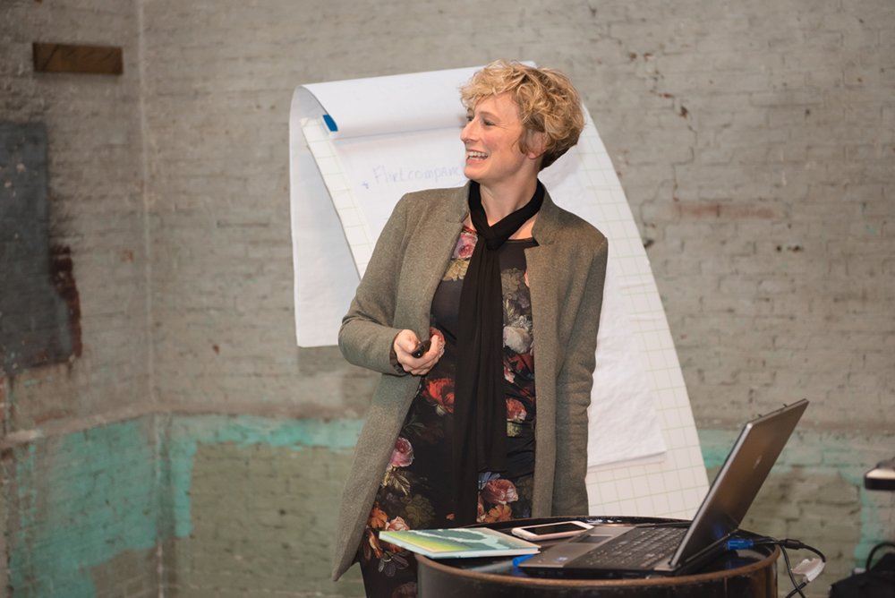 Ook in 2018 staat het festival in het teken van positieve gezondheid. Chantal Walg van Anders Gezond geeft een lezing over dit onderwerp. Lees hier haar laatste blogartikel: ow.ly/qBOa30jPT4h
#happymetjehuid #positievegezondheid #huidaandoening #festivalhappymetjehuid