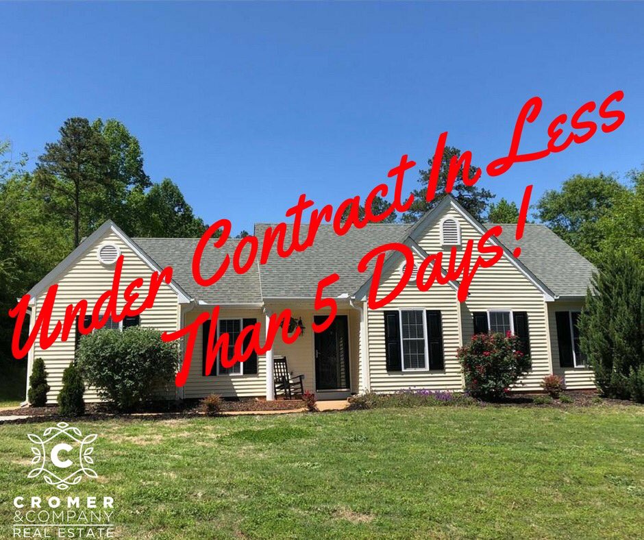 cromerandcompa1's tweet photo. Congratulations Michele Herring for getting your new listing under contract in less than 5 days! Want your home sold? Call us at (864) 225-7000! #wearecromerandcompany #andersonsc #upstatesc #realtorlife #realestate #realtor #undercontract #thatshowweroll https://t.co/WKSUmLcUas