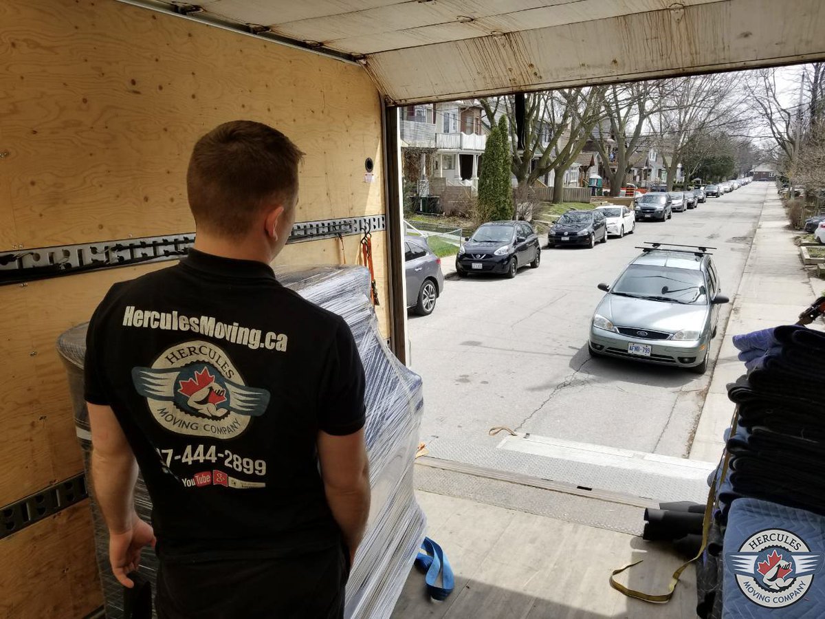 ottawa_mover's tweet photo. Moving to Ottawa? Let our dedicated #OttawaMovers perform their exceptional #MovingServices for you! Book Hercules #MovingCompany by calling us: (613) 909-8661 or on https://t.co/DCNVNJASHg https://t.co/b0ne7xO9cL
