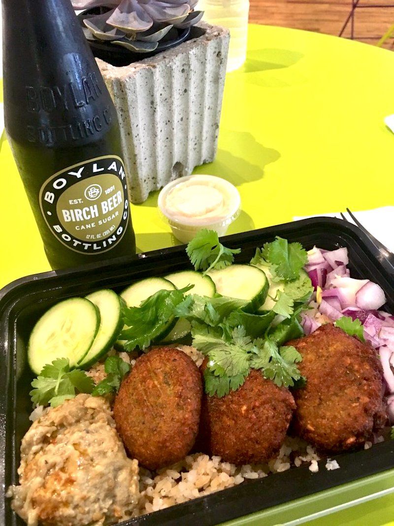 eategyptian's tweet photo. We’ll be dishing out our beloved #vegan #falafel at The Taza Stop until 7pm! https://t.co/zpCYpLod7y