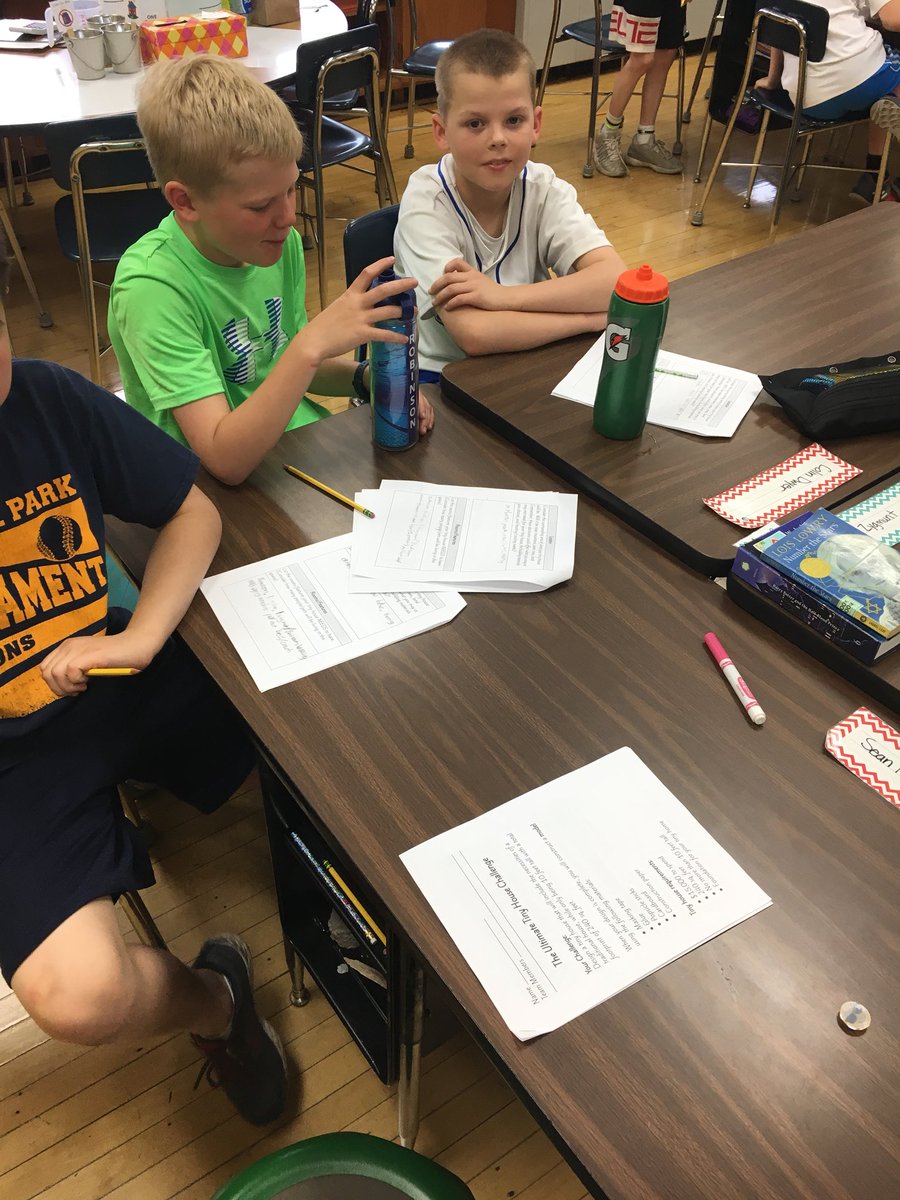 petersen4th's tweet photo. Tiny houses, big ideas! These designers are in the early stages of planning...🏡 #102GDD18 #GDD18 #ogdenavenuepanthers @KarliNotActive https://t.co/5futapeWp3