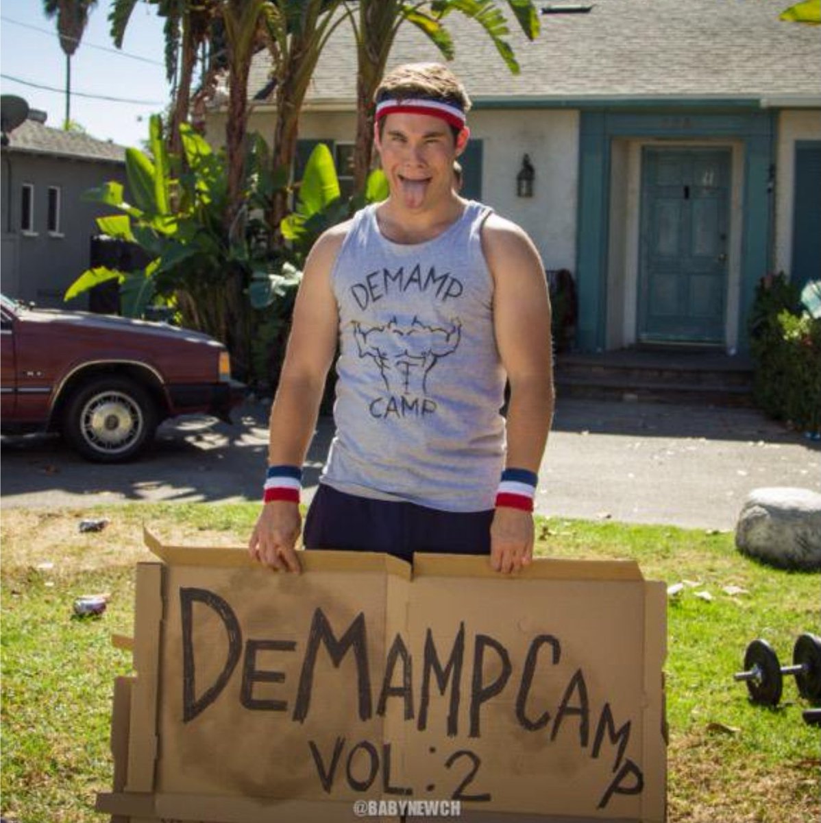 WorkaholicHouse's tweet photo. So today is #StarWarsDay and #MayThe4thBeWithYou BUT tomorrow is #cincodemayo2018 or as we like to call it Cinco #demamp Get ur tix for tomorrow's Comedy show at the House! Tickets avail Via #airbnbexperiences #FridayFeeling https://t.co/MGj0oMKccc https://t.co/Uj9z9pchP3