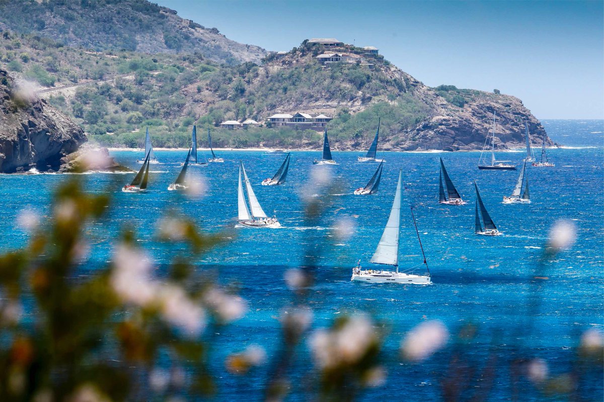 SailingWeek's tweet photo. It's the final day of racing!
@KPMG Race Day 5. Fair winds to all out on the water...see you at the prize giving!
#ASW51 https://t.co/2ODadxcM18