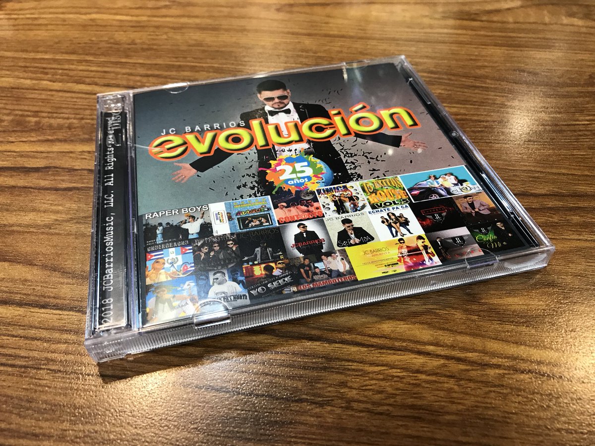JCBarriosMusic's tweet photo. Mi gente !! Ya tengo los discos físicos a la venta , por $10 tendrás un disco doble con 40 temas , eso incluye una sorpresa ! #JCBarriosMusic #Evolucion #BMSUniversal #CanosProductions https://t.co/ujdFdbdqon https://t.co/TAErOctNx1