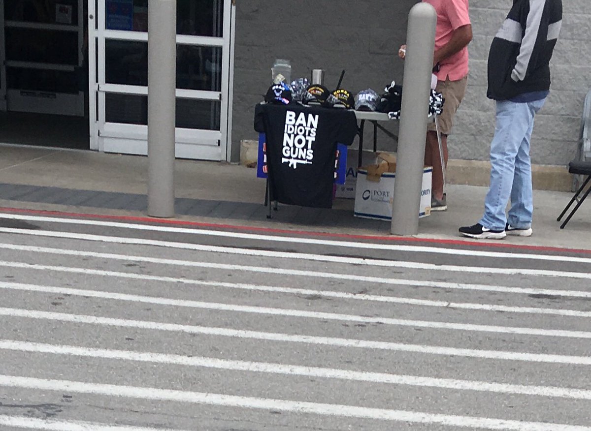 nopedontwanna13's tweet image. Ironically, those you wish to ban are typically the same ones found screaming, “FROM MY COLD, DEAD HANDS!”
#Conundrum #OneInTheSame #GunReformNow